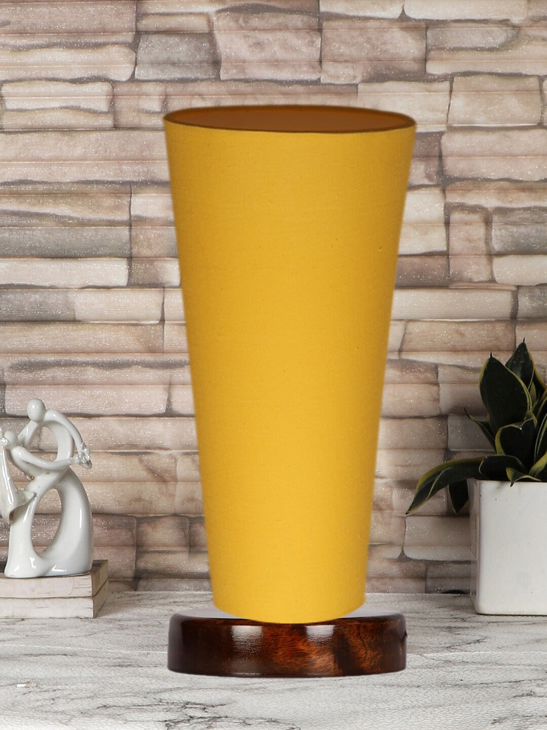 

Devansh Yellow & Brown Wooden Cylinder Shaped Table Lamp