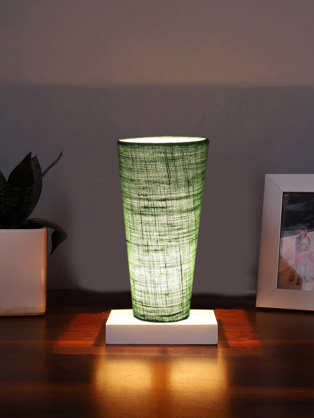 

Devansh Green Jute Cylinder Table Lamps With Brown Square Wood Base