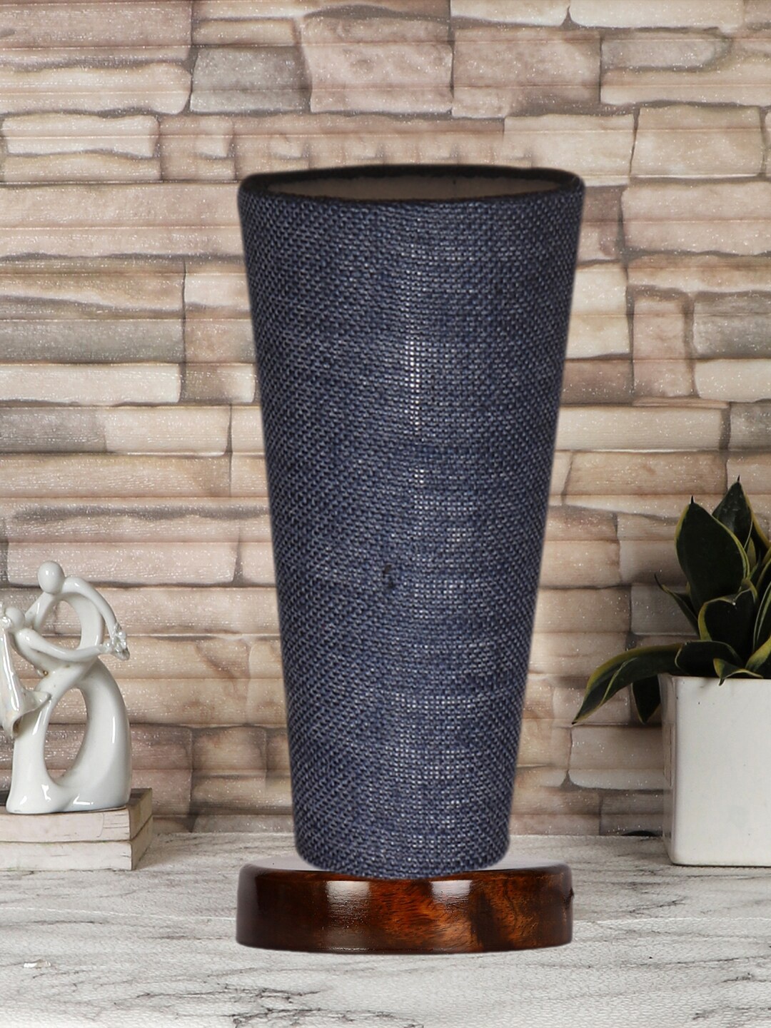 

Devansh Blue Jute Cylinder Table Lamps With Brown Round Wood Base