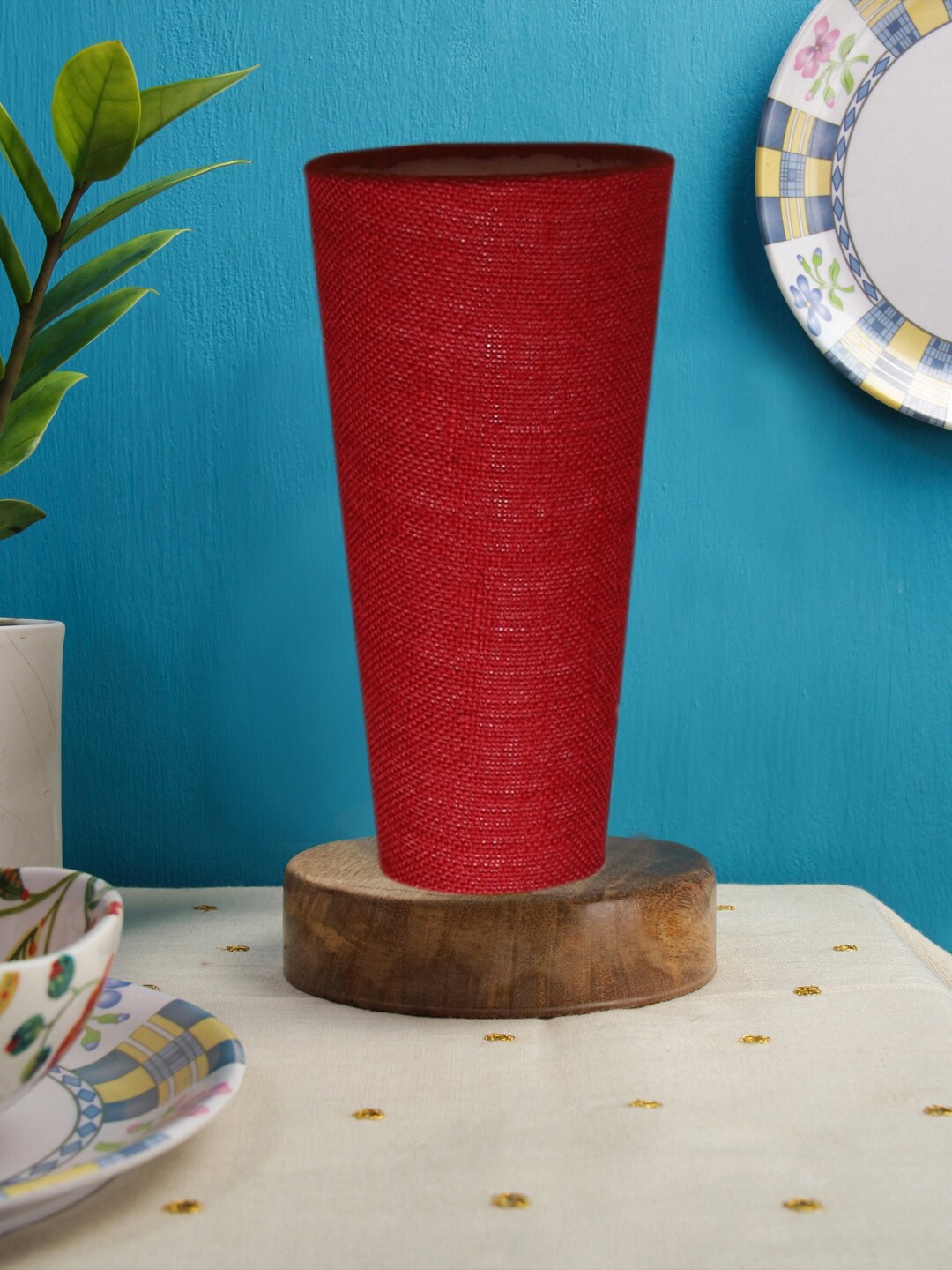 

Devansh Maroon Jute Cylinder Table Lamps With Brown Round Wood Base, Red