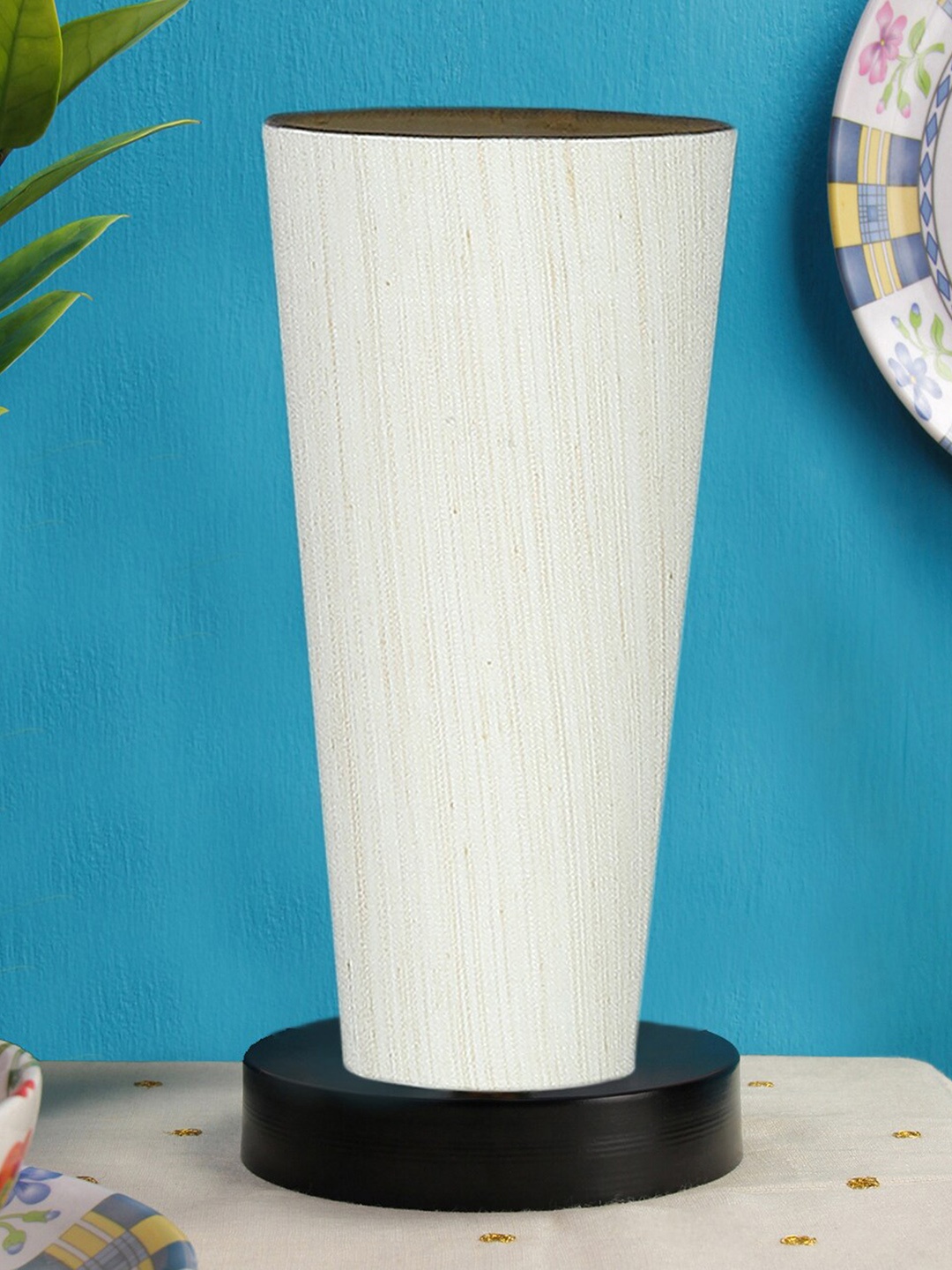 

Devansh Off White Cotton Cylinder Table Lamps With Brown Round Wood Base