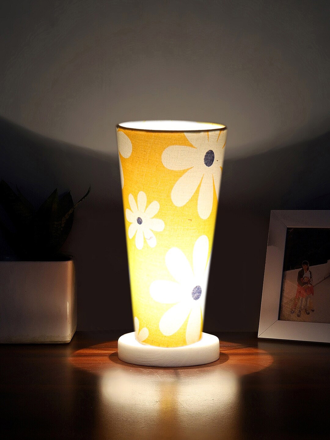 

Devansh Yellow & White Floral Printed Wooden Table Lamps
