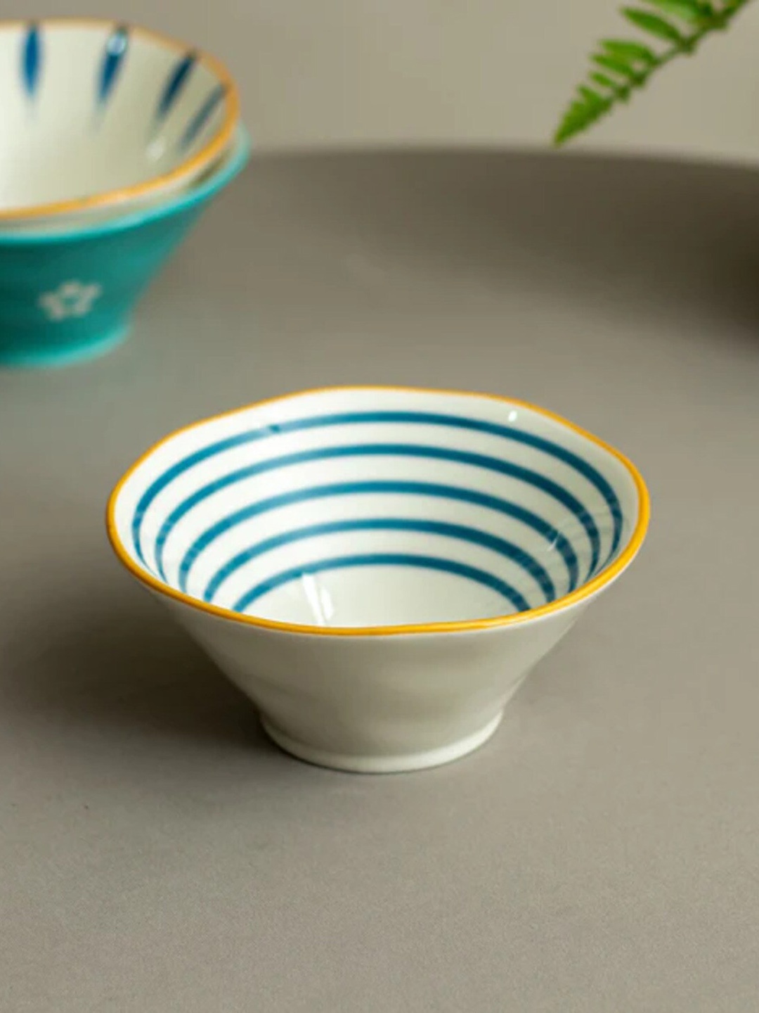 

THEDECORKART White Printed Ceramic Serving Bowl