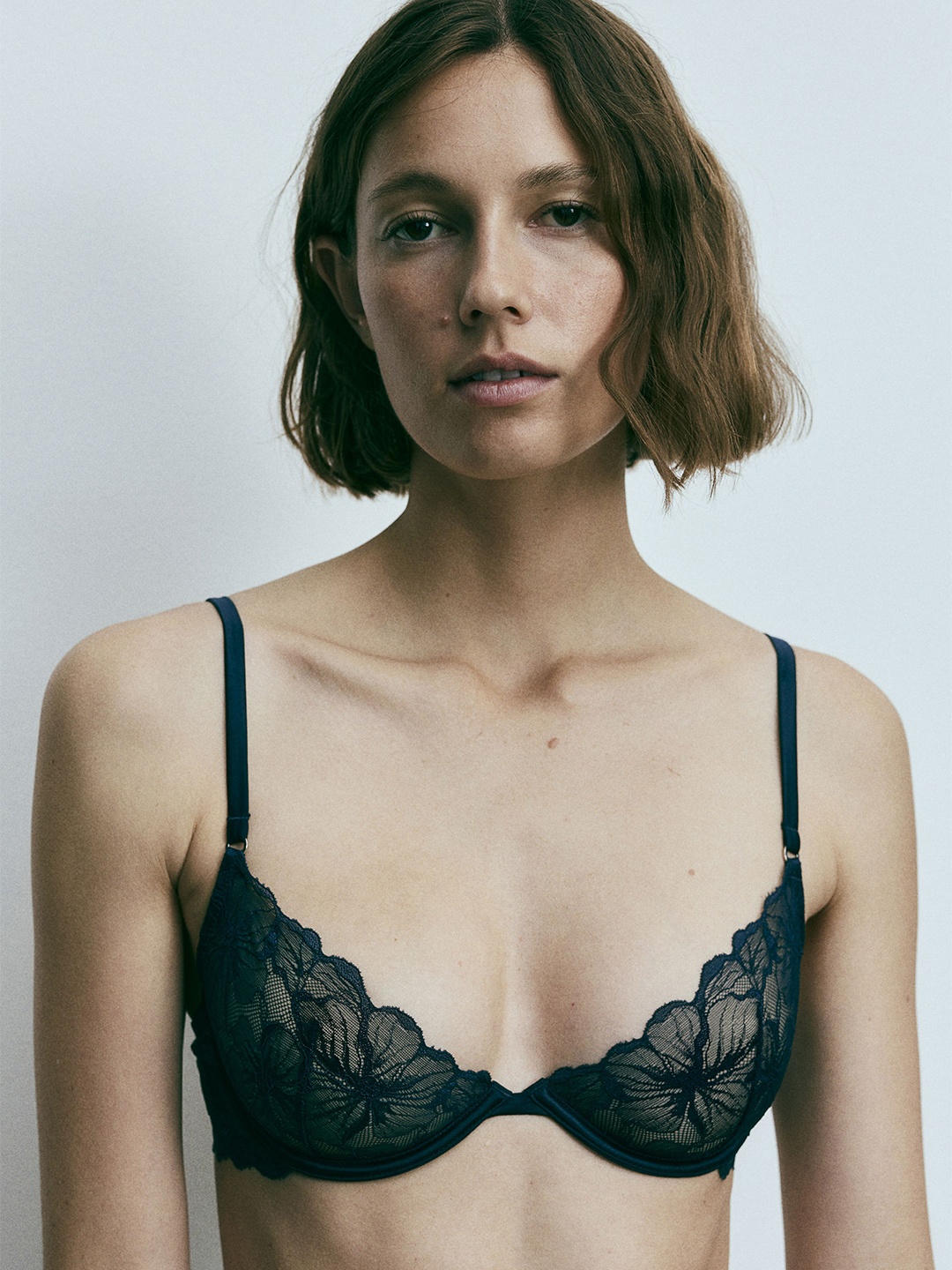 

H&M Non-Padded Underwired Lace Bra, Navy blue