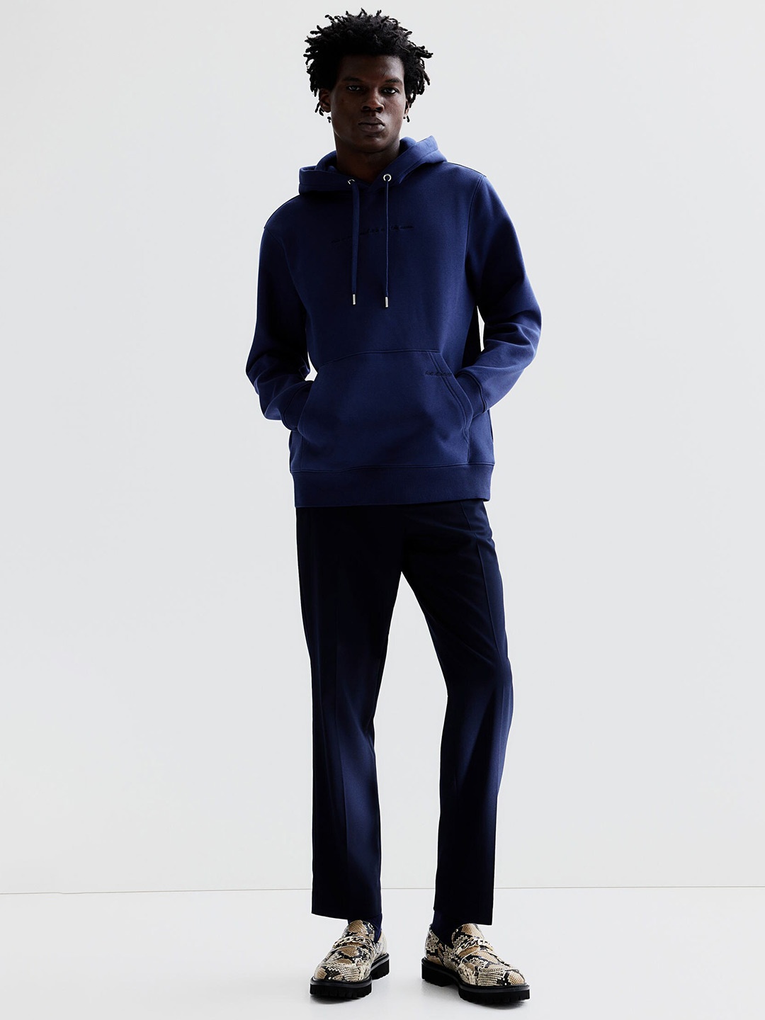 

H&M Regular Fit Printed Hoodie, Navy blue