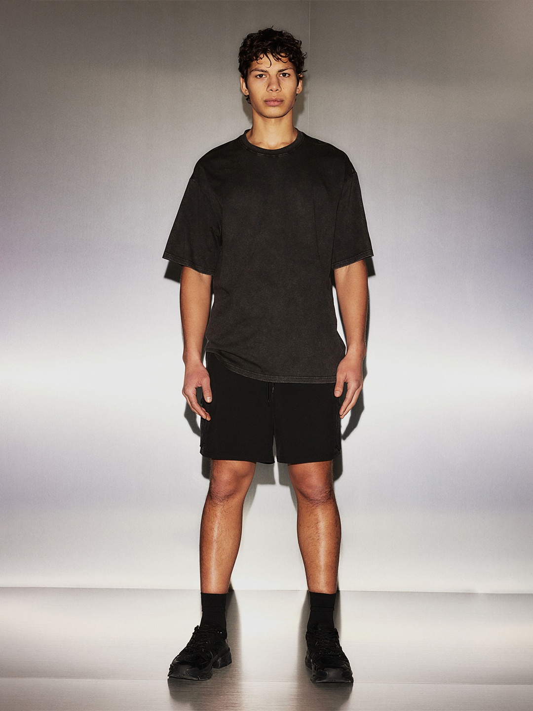 

H&M DryMove Loose Fit Sports T-shirt With Cotton Feel, Black