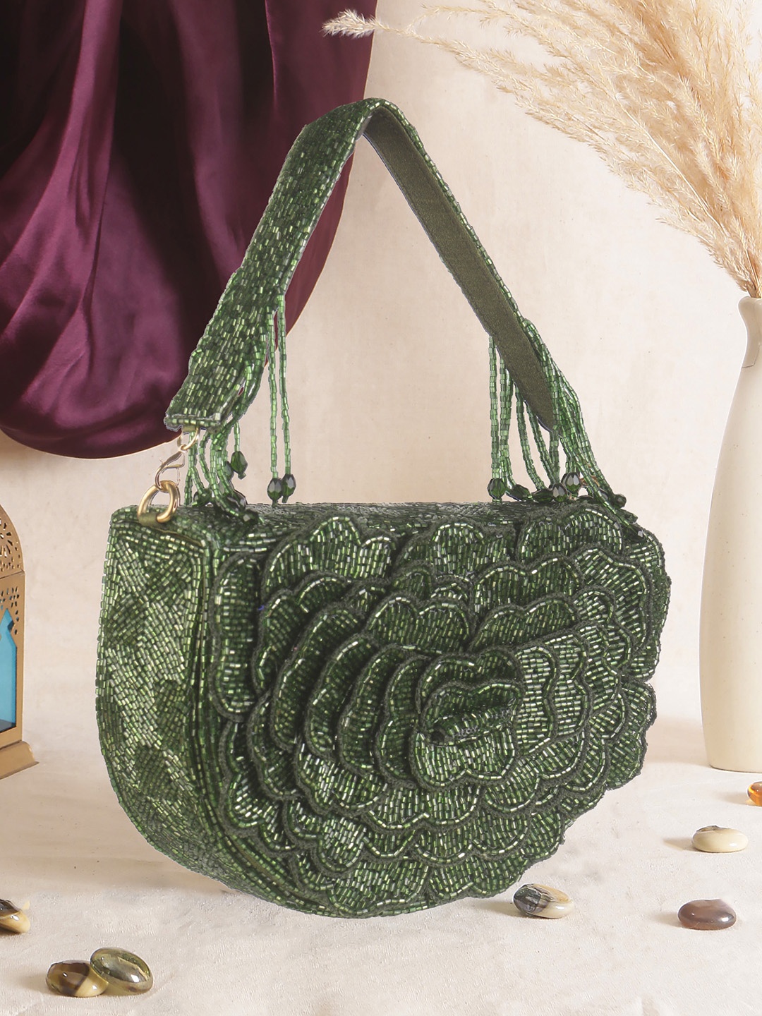 

Swisni Embellished Fabric Potli Clutch, Green