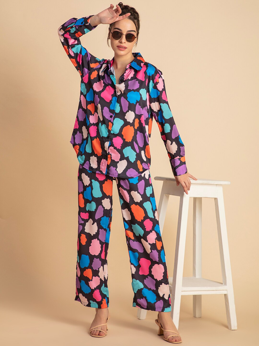 

Lounge Dreams Abstract Printed Shirt-Collar Shirt with Trouser, Black