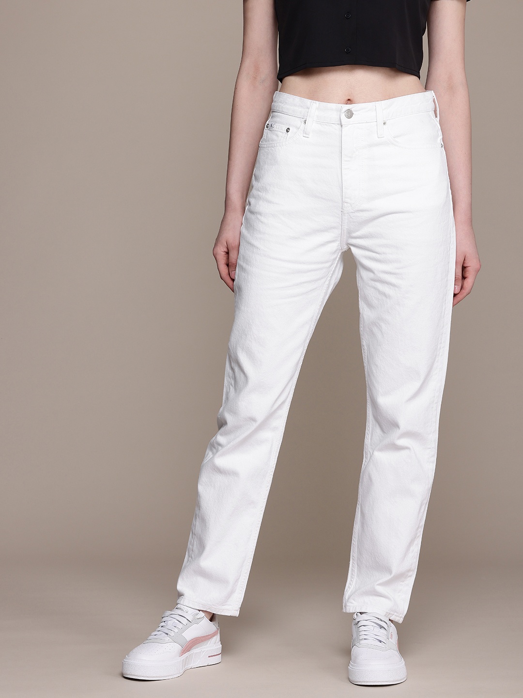 

Calvin Klein Jeans Women Pure Cotton Slim Straight Fit Jeans, White