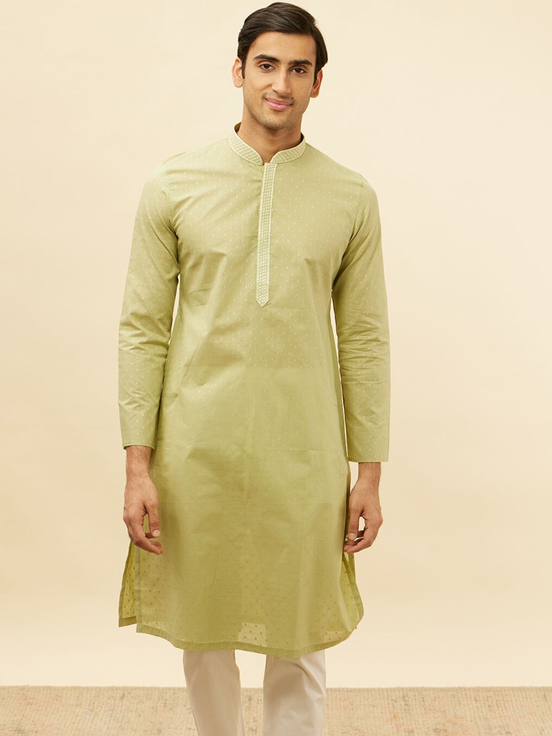 

Manyavar Abstract Printed Thread Work Regular Pure Cotton Kurta with Pyjamas, Green