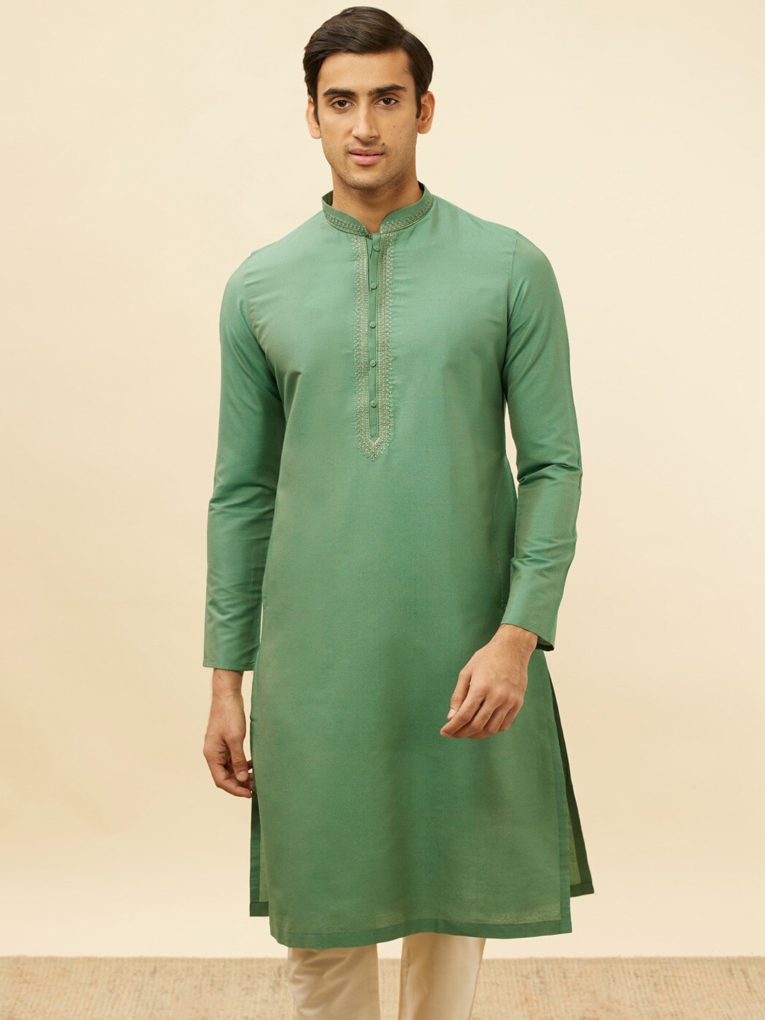 

Manyavar Mandarin Collar Regular Kurta with Pyjamas, Green