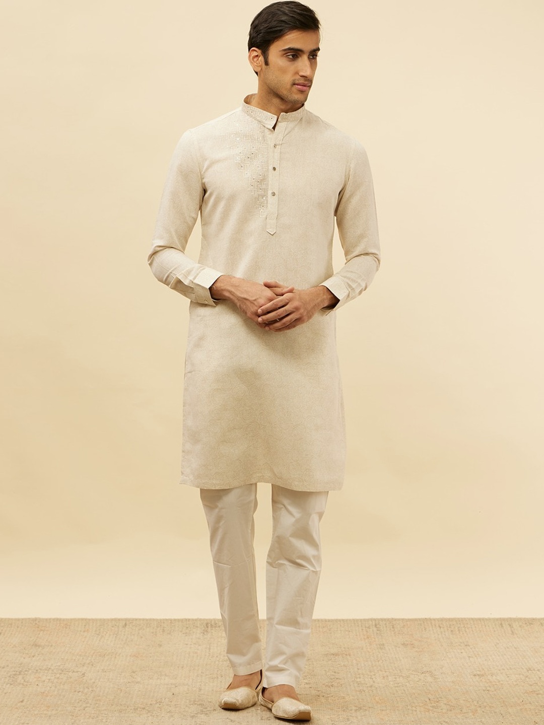 

Manyavar Floral Printed Mandarin Collar Kurta, Beige