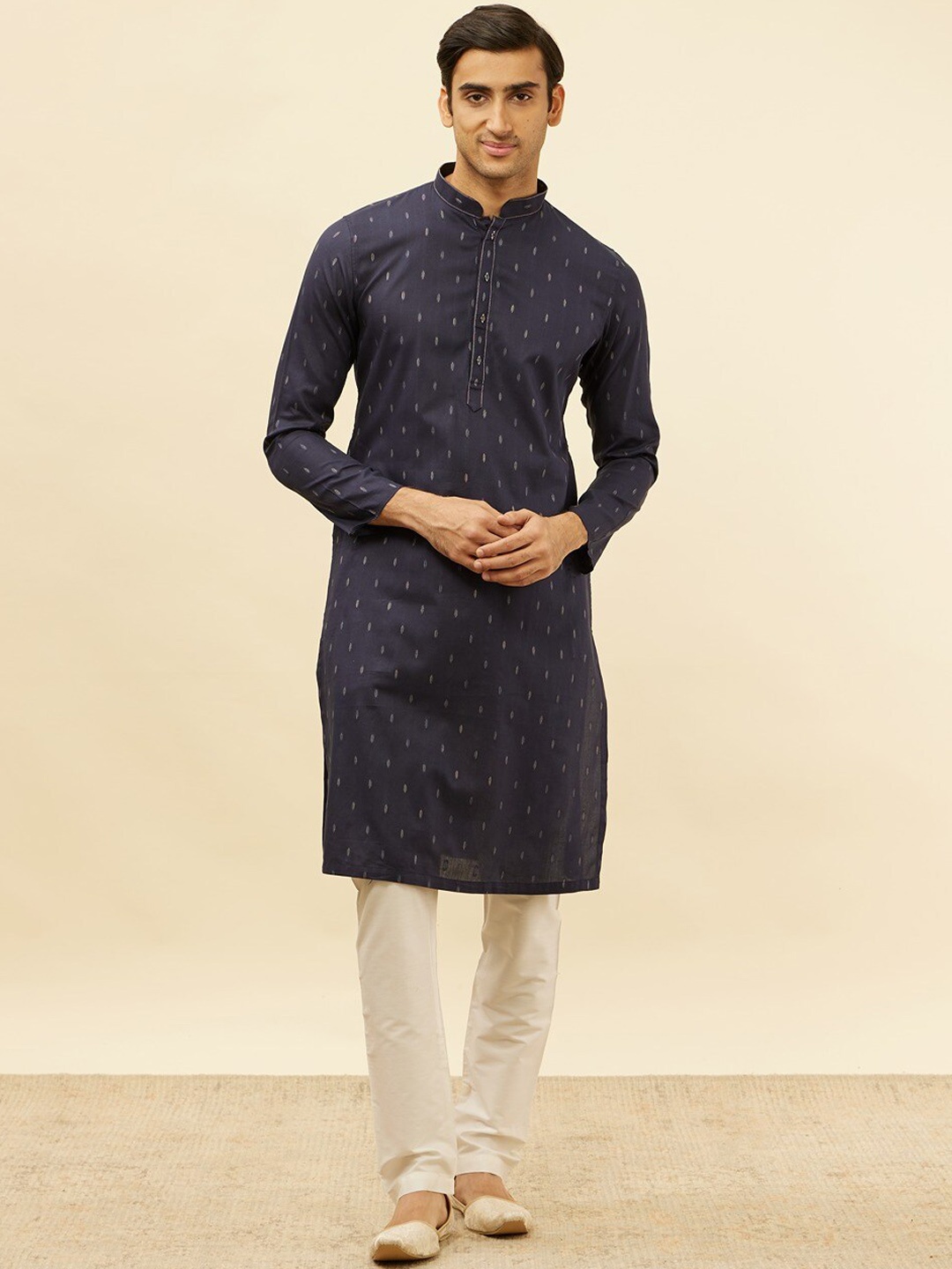 

Manyavar Ethnic Motifs Printed Regular Pure Cotton Kurta with Pyjamas, Blue