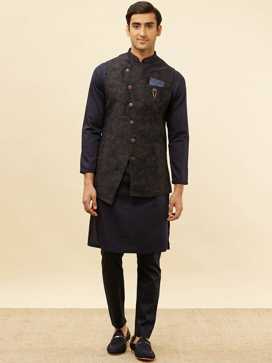 

Manyavar Brocade Regular Kurta and Pyjamas With Nehru Jacket, Blue