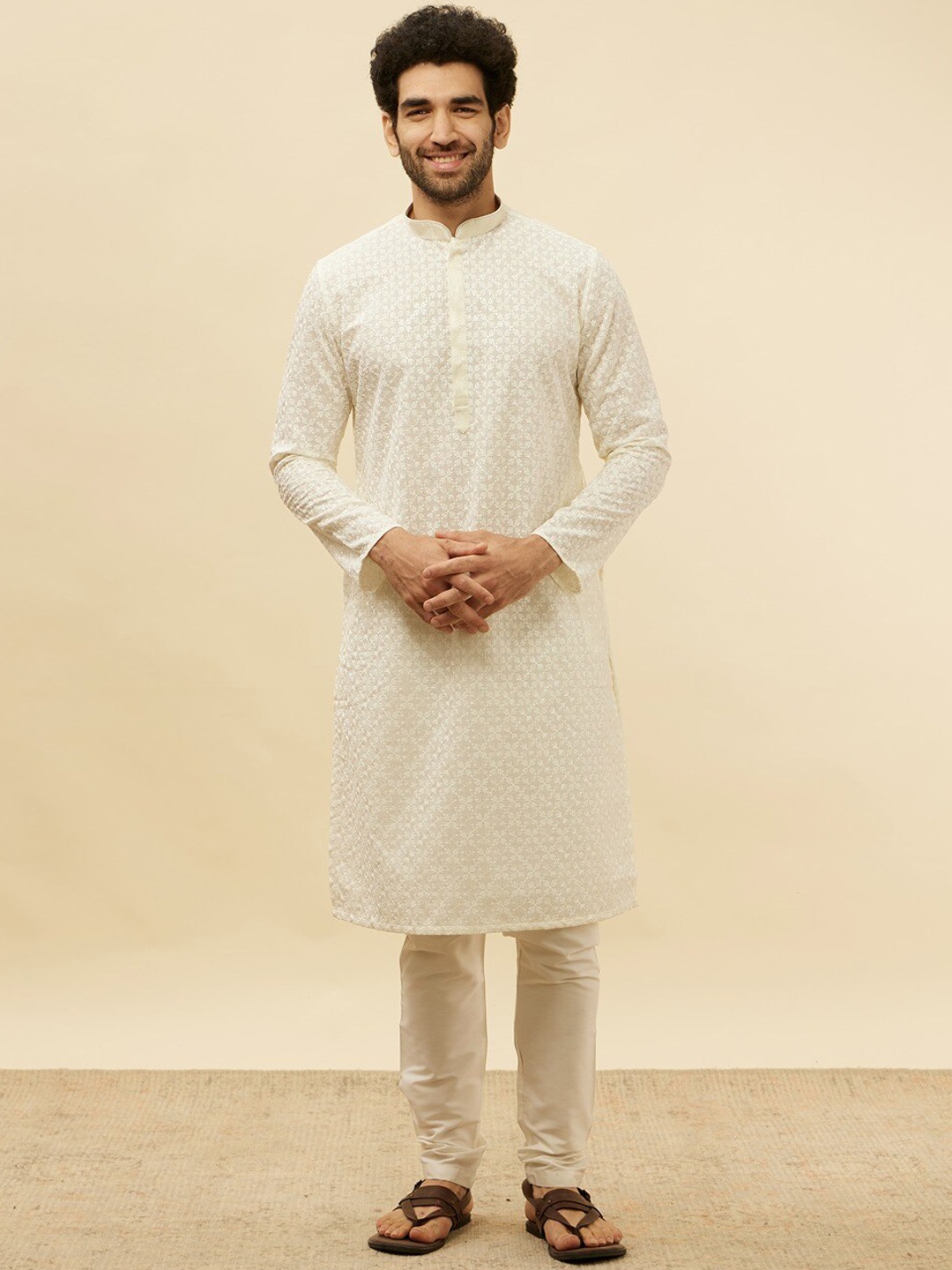 

Manyavar Ethnic Motifs Embroidered Chikankari Regular Kurta with Pyjamas, Off white