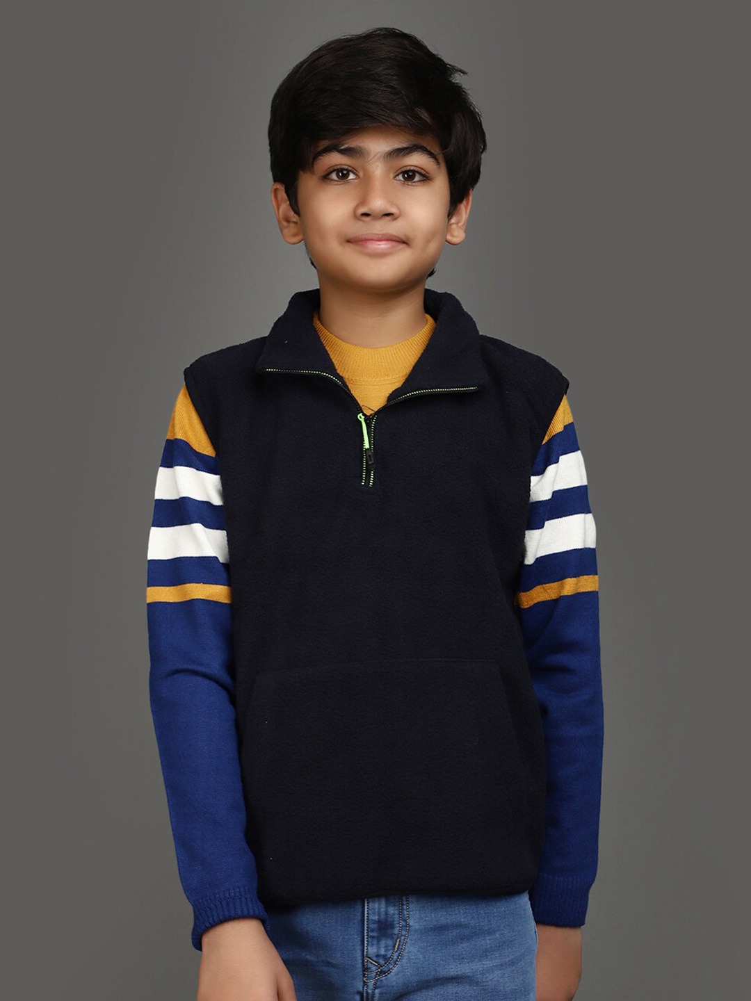 

V-Mart Boys Sleeveless Mock Collar Sweatshirt, Blue