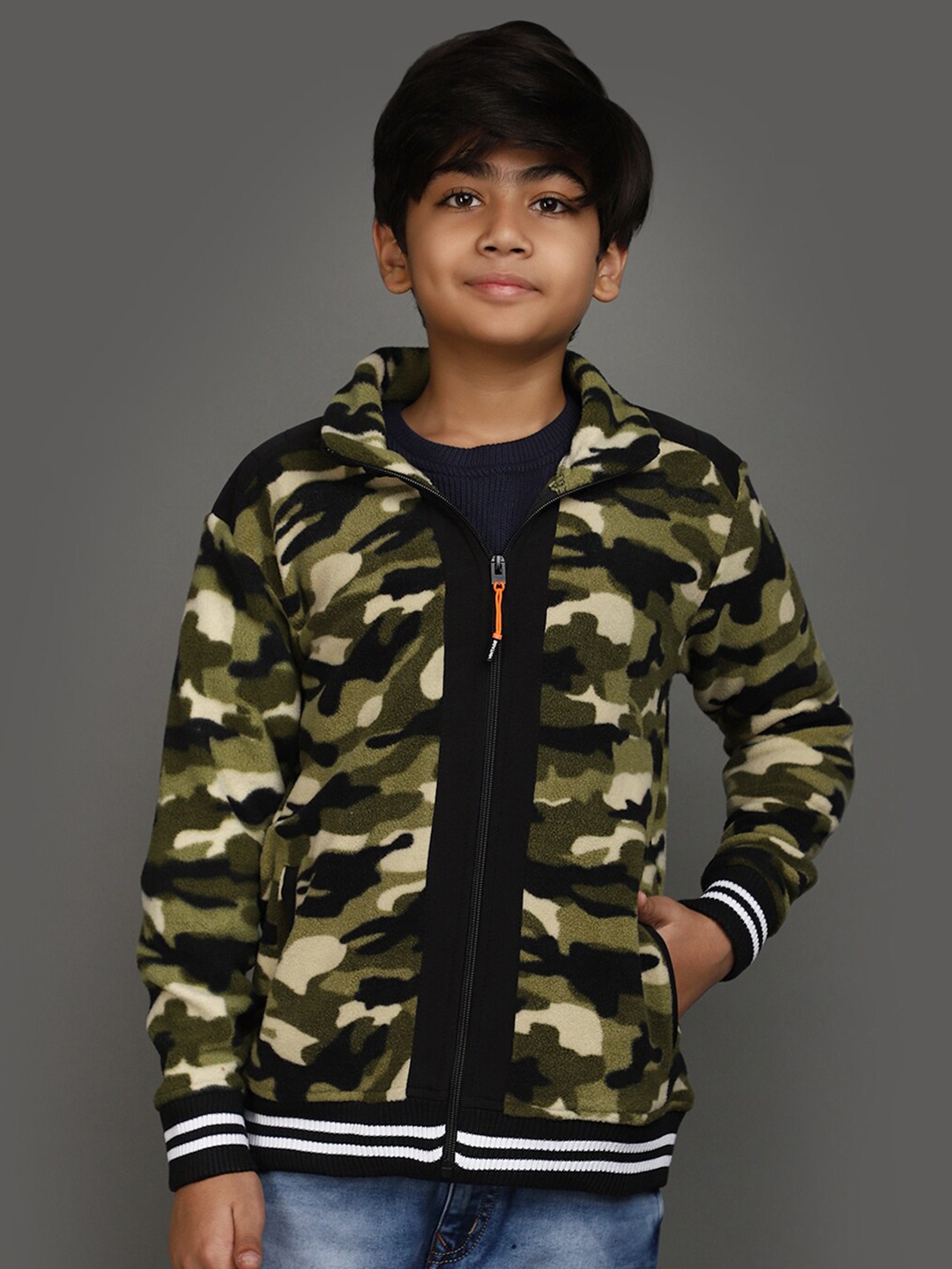 

V-Mart Boys Camouflage Printed Long Sleeves Sweatshirt, Green