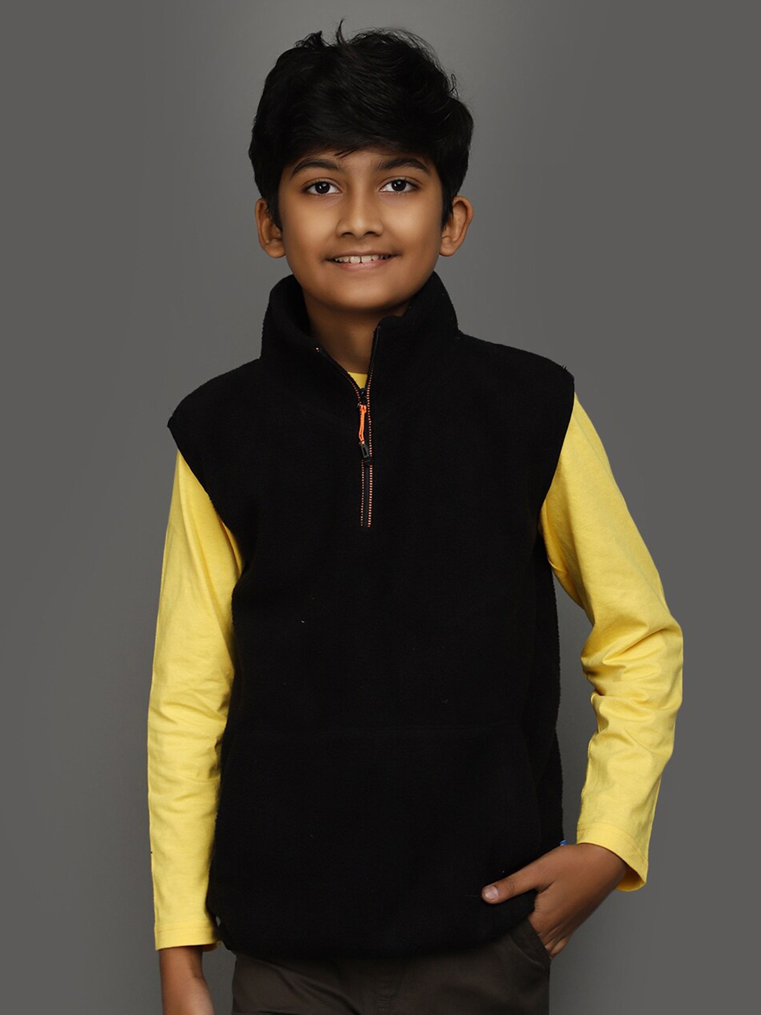 

V-Mart Boys Mock Collar Cotton Sweatshirt, Black