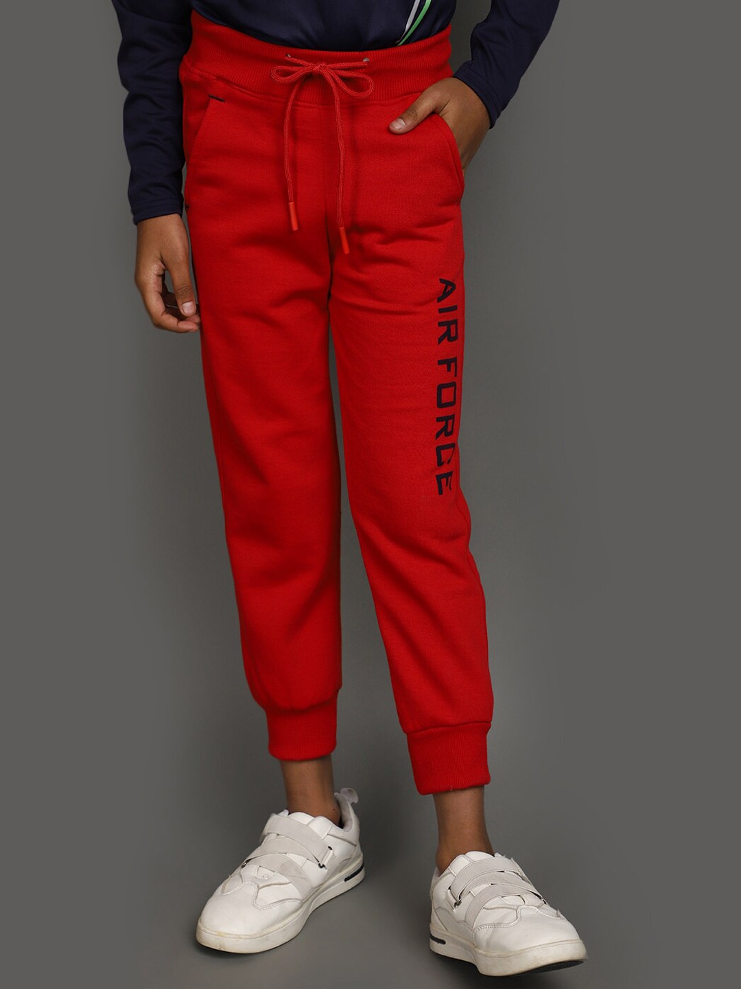 

V-Mart Boys Fleece Joggers, Red