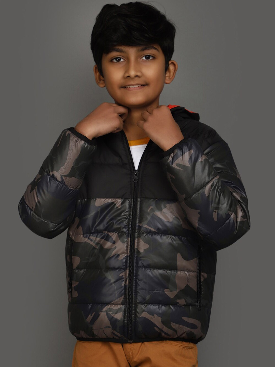 

V-Mart Boys Camouflage Hood Cotton Lightweight Puffer Jacket, Black