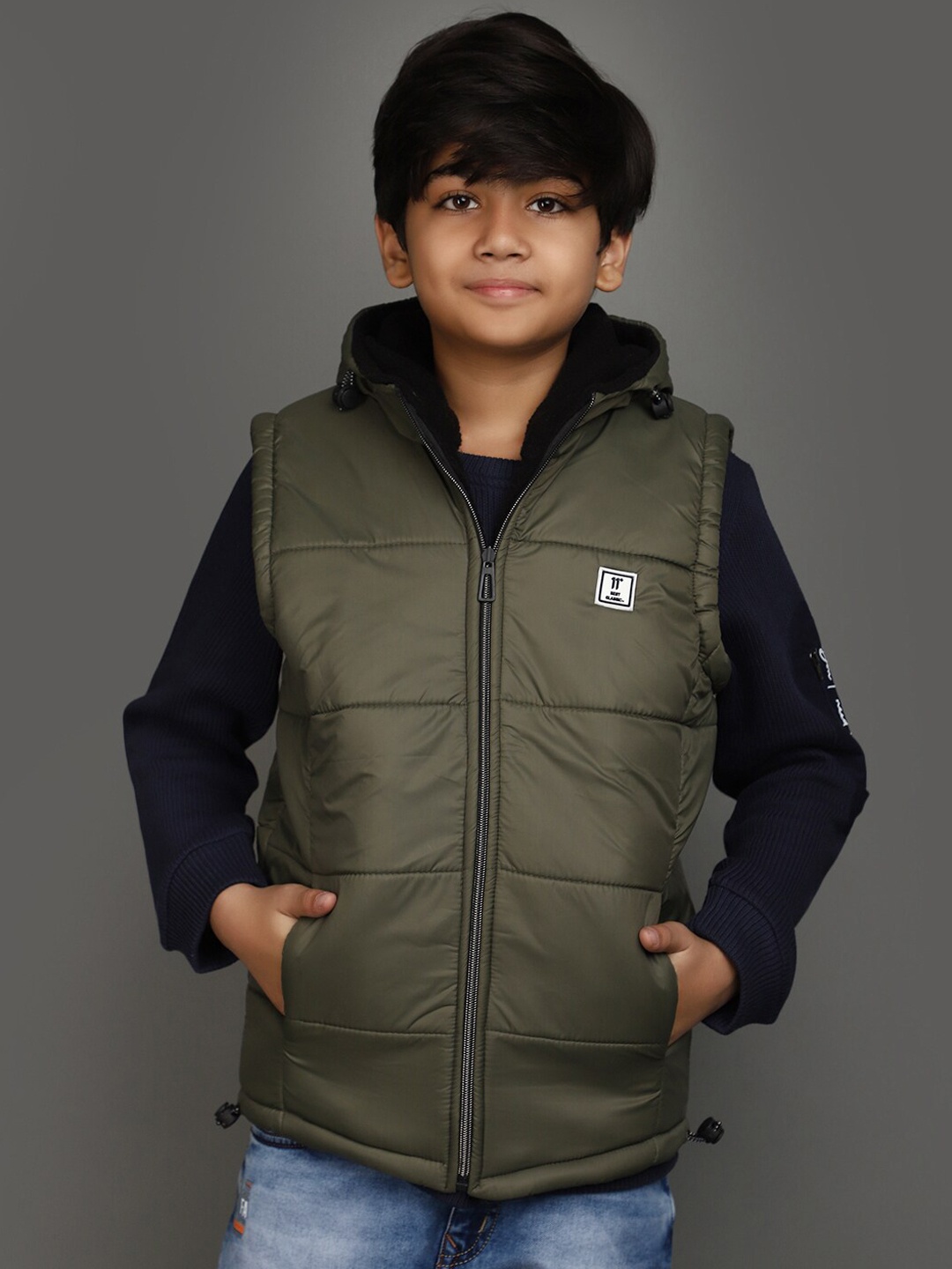 

V-Mart Boys Hood Sleeveless Cotton Lightweight Padded Jacket, Olive
