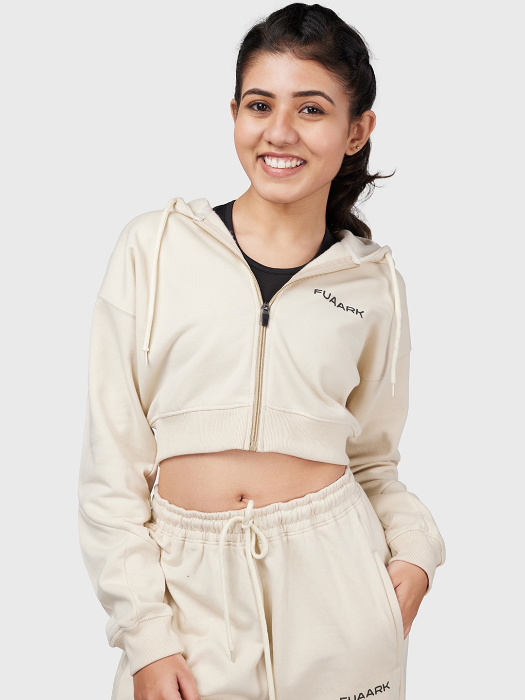 

FUAARK Lightweight Antimicrobial Oversized Cropped Sporty Jacket, Beige