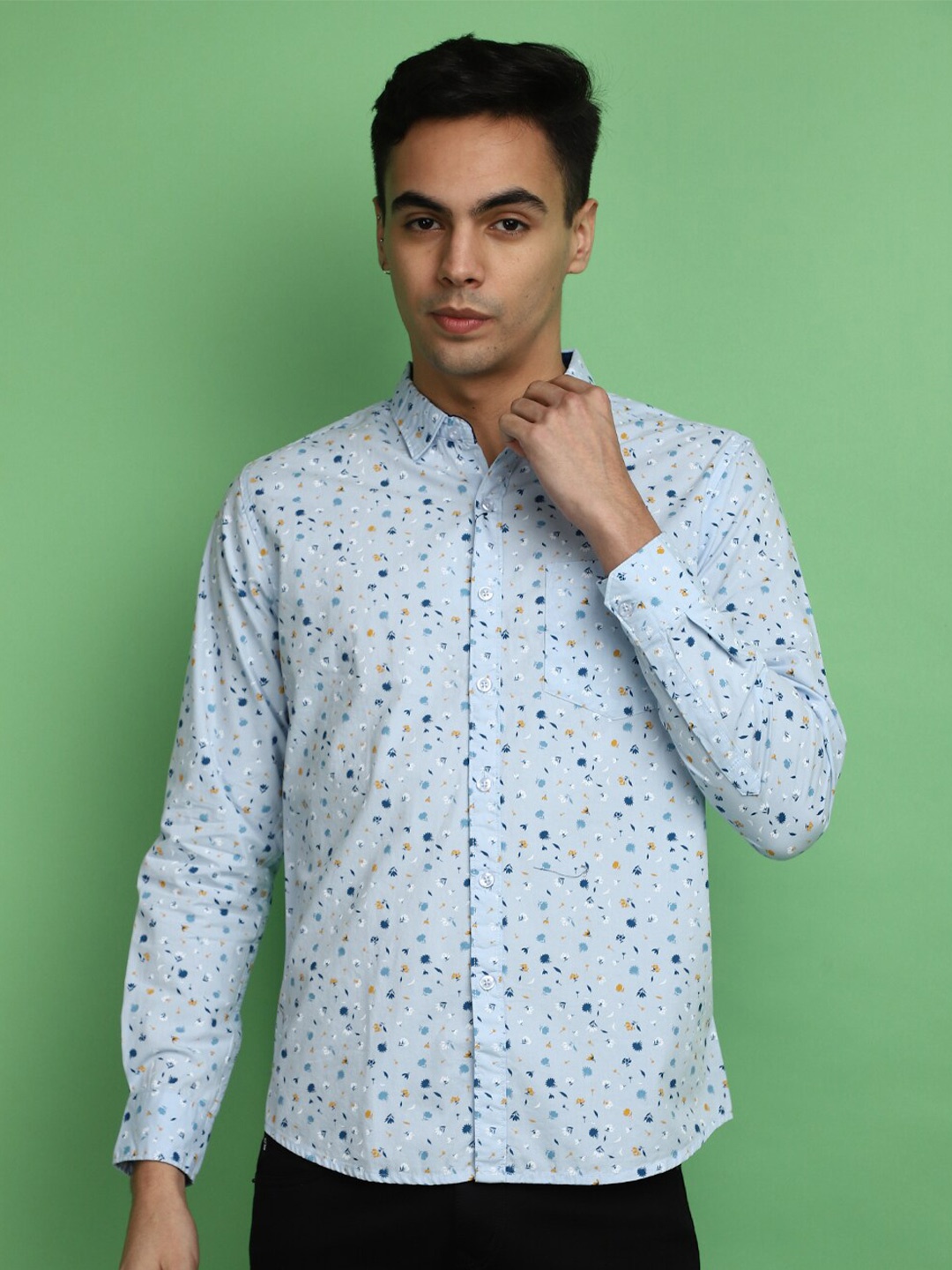 

V-Mart Slim Fit Floral Printed Spread Collar Twill Weave Cotton Casual Shirt, Blue