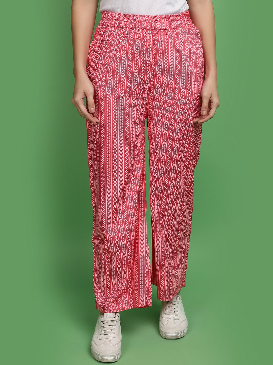 

V-Mart Ethnic Motifs Printed Palazzos, Pink