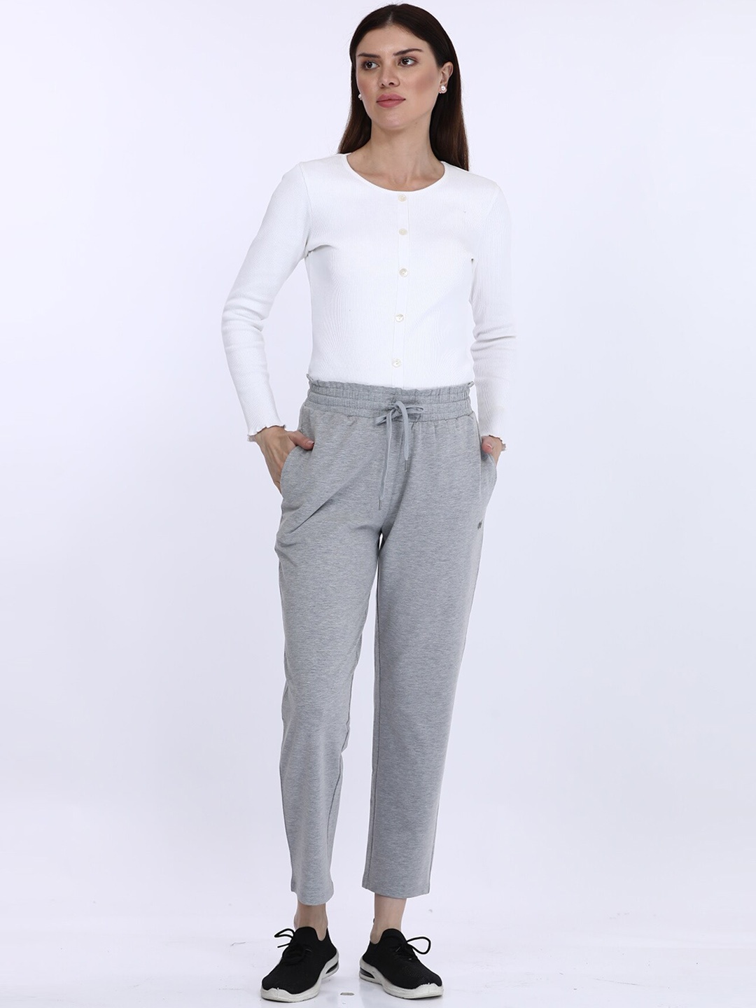 

MAYSIXTY Women Mid-Rise Track Pant, Grey