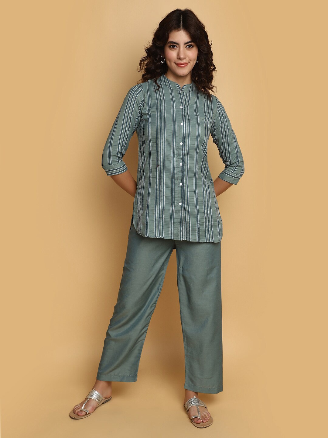 

V-Mart Striped Mandarin Collar Tunic With Trousers, Green