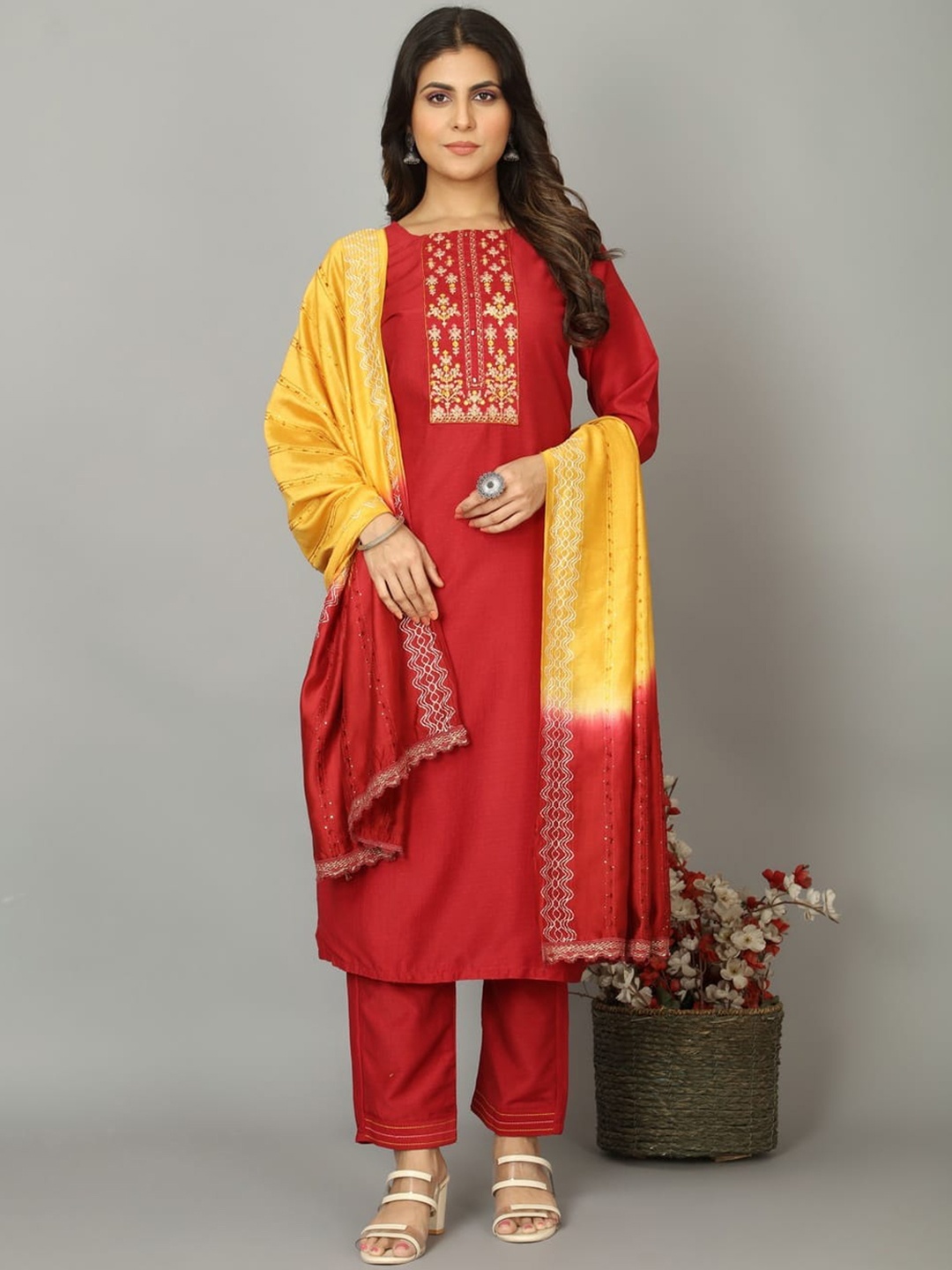

OEQUAL Women Red Pure Cotton Silk Blend