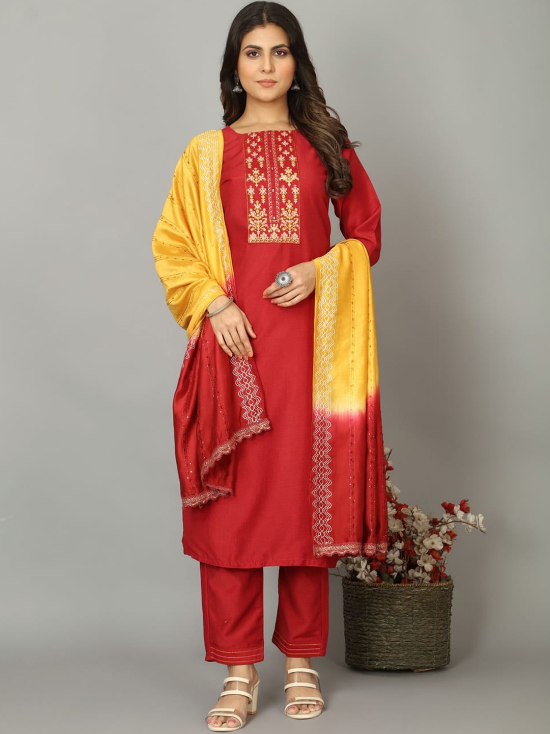 

OEQUAL Women Red Pure Cotton Silk Blend