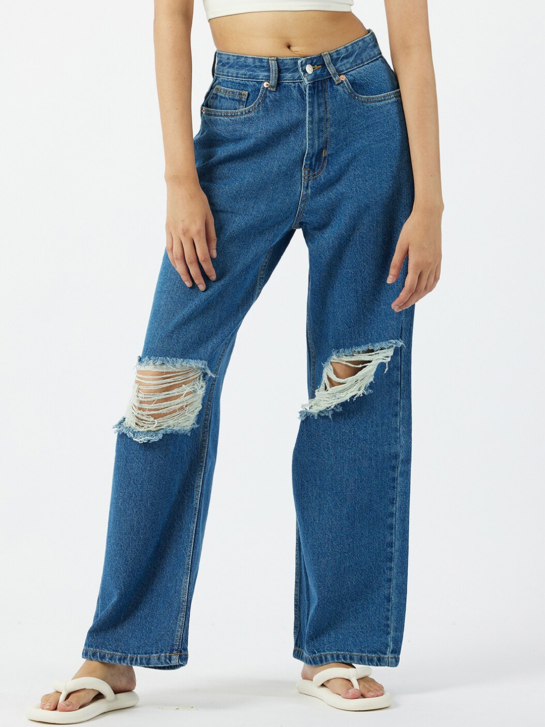 

Koovs Women Relaxed Fit Highly Distressed Cotton Jeans, Blue