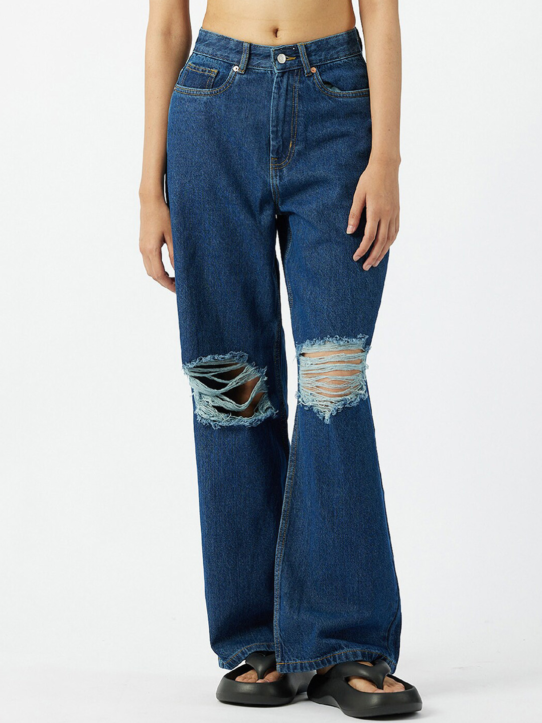 

Koovs Women Highly Distressed Relaxed Fit Cotton Jeans, Blue