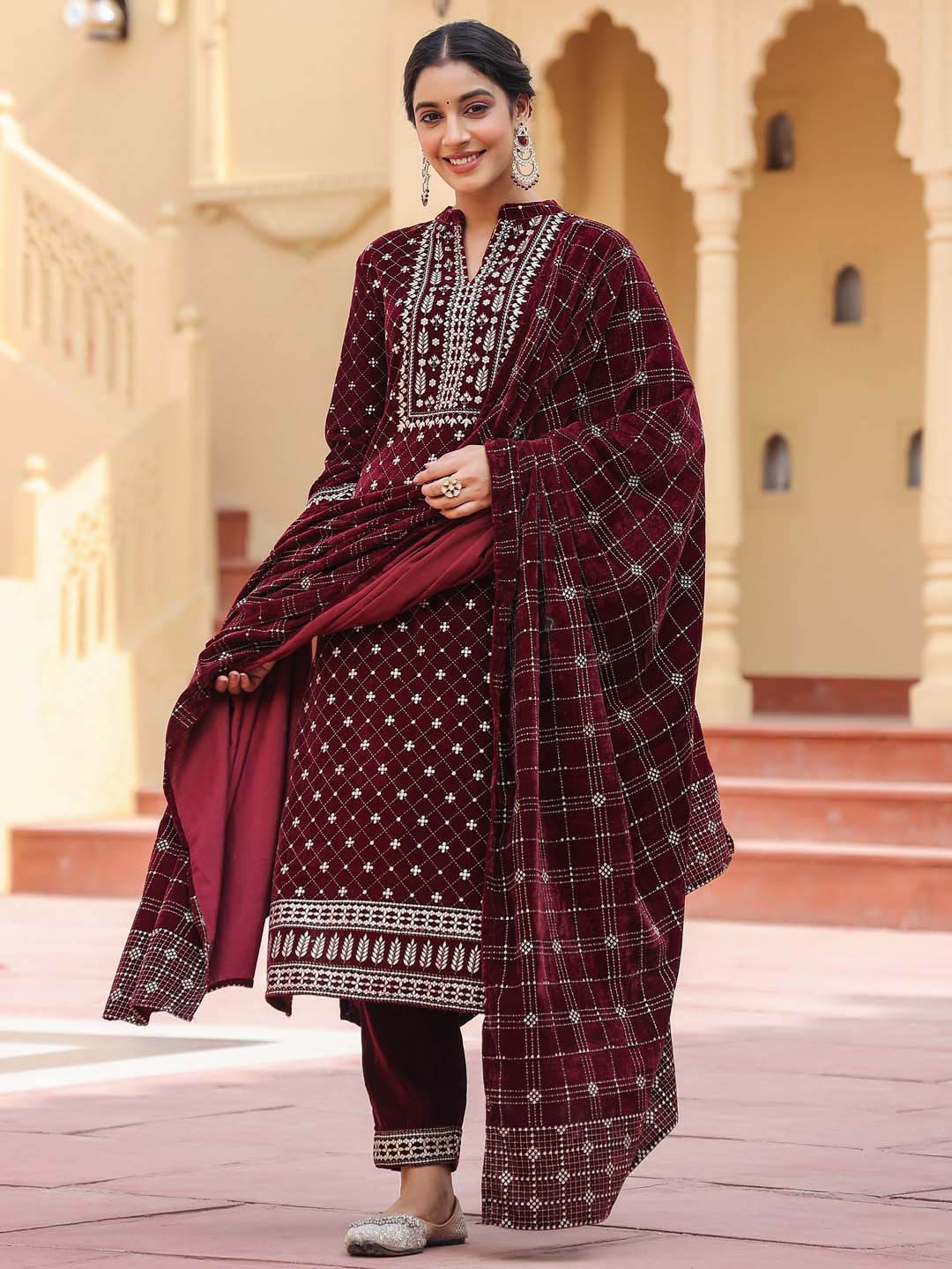 

Meena Bazaar Ethnic Motifs Embroidered Velvet Kurta with Trousers & With Dupatta, Burgundy