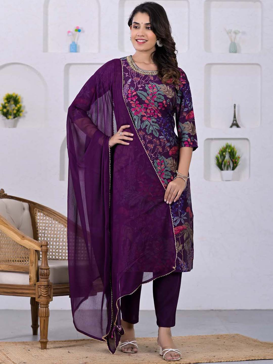 

Meena Bazaar Floral Printed Regular Kurta With Trousers & Dupatta, Purple