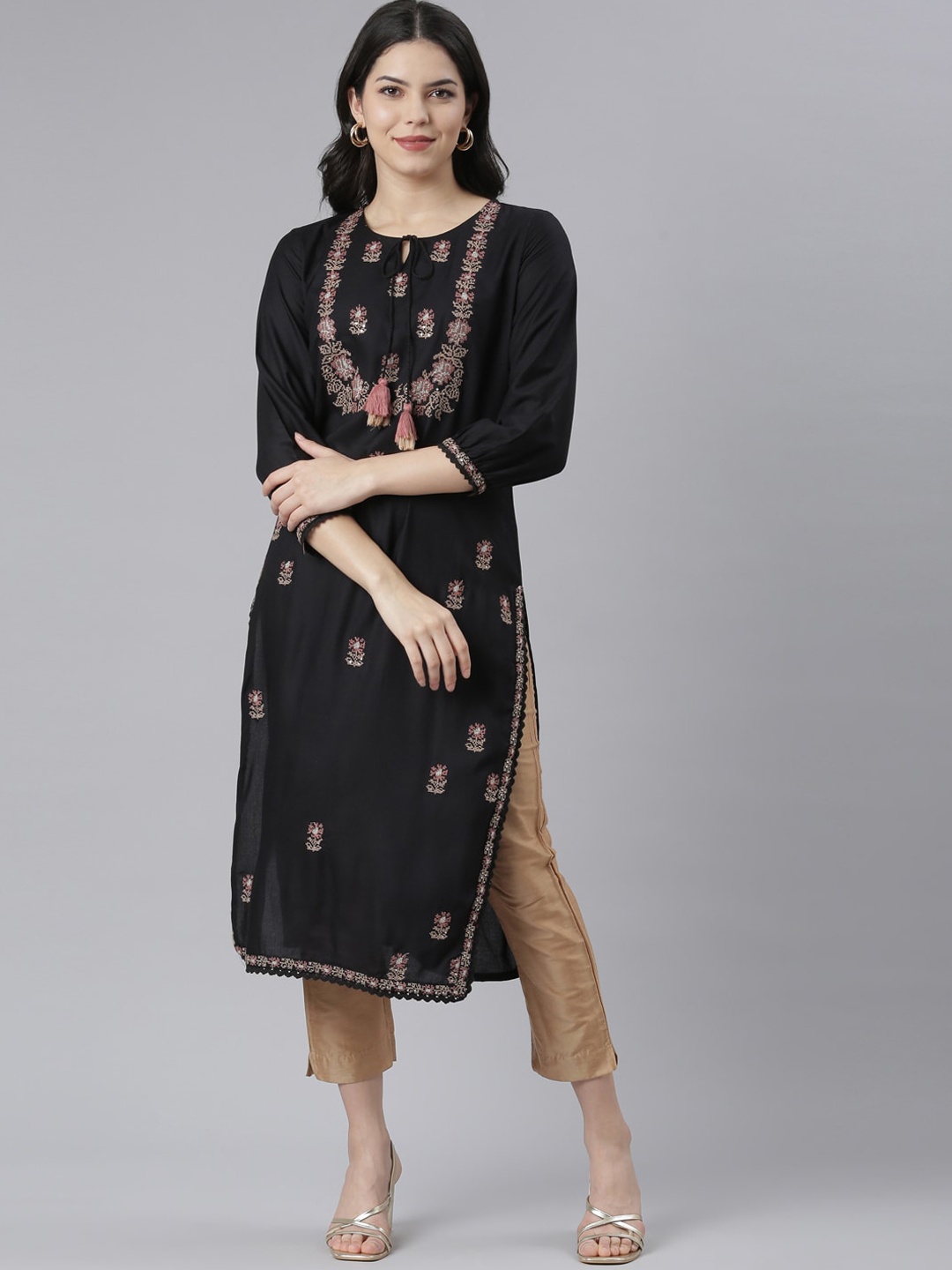 

Neerus Floral Embroidered Keyhole Neck Straight Kurta, Black