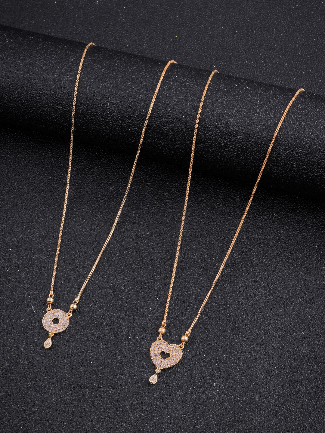 

DressBerry Set Of 2 Gold-Toned Gold-Plated Stones Studded Antique Chain