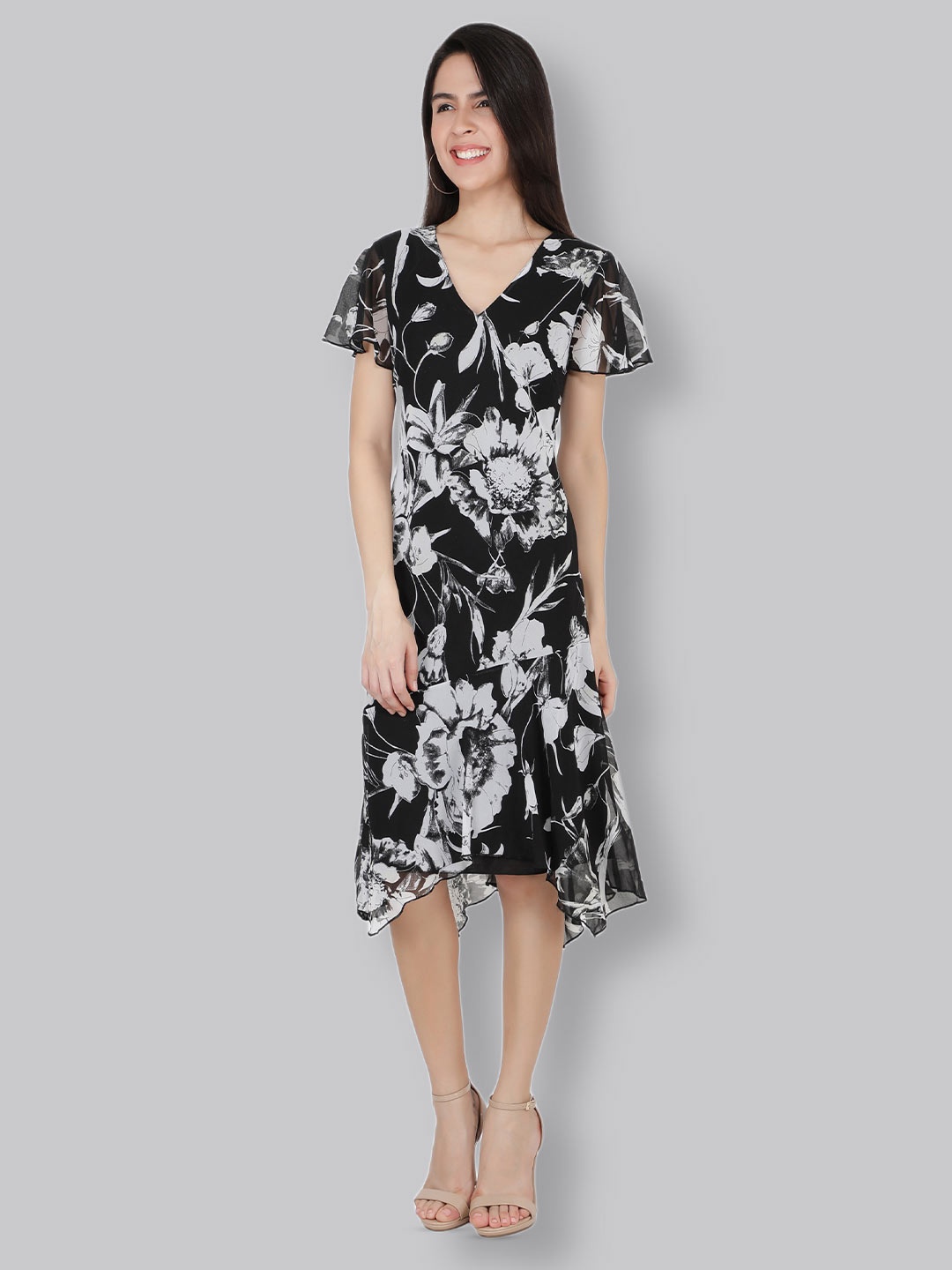 

TSM Floral Print Flared Sleeves A-Line Midi Dress, Black