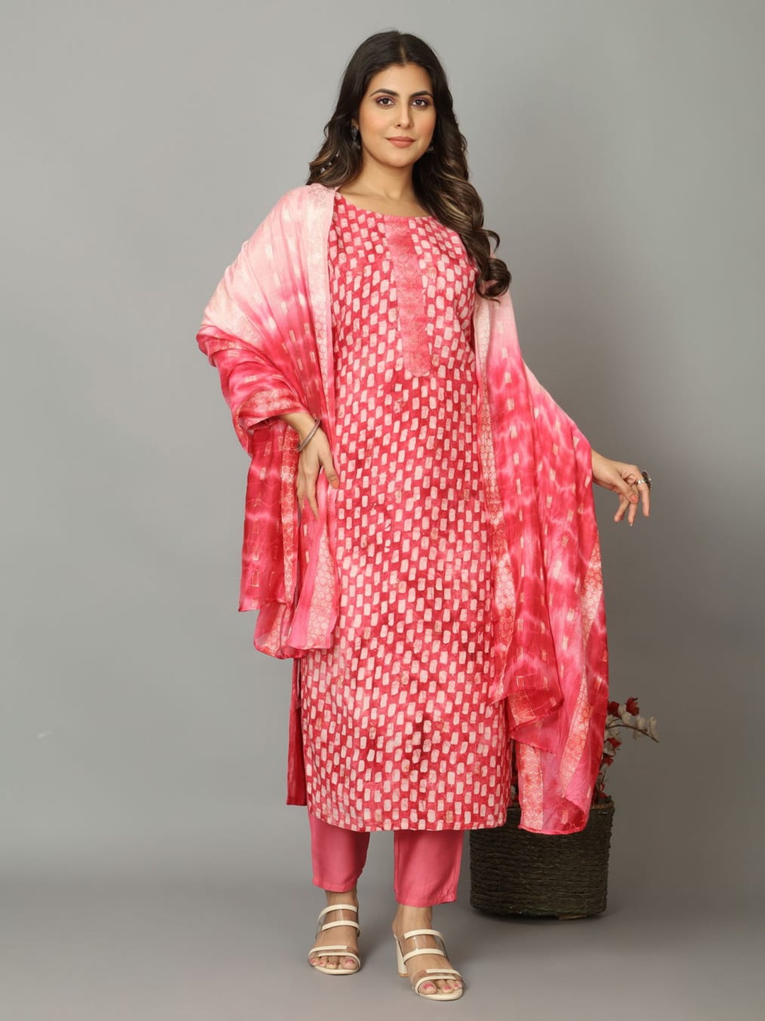 

OEQUAL Women Pink Pure Cotton Silk Blend