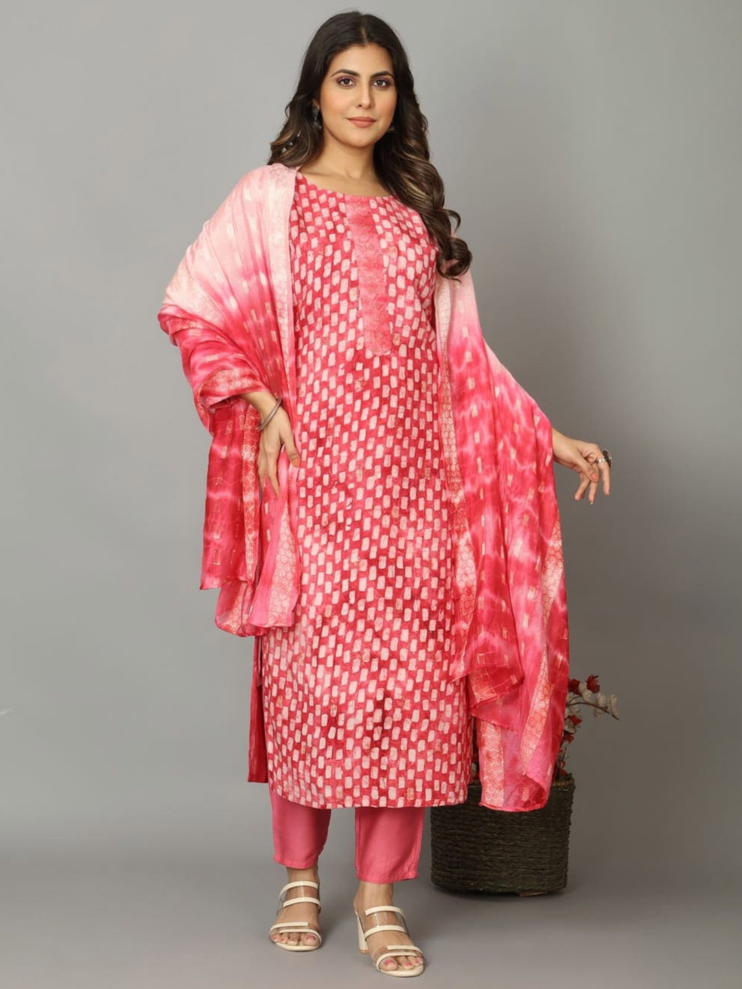 

OEQUAL Women Pink Pure Cotton Silk Blend