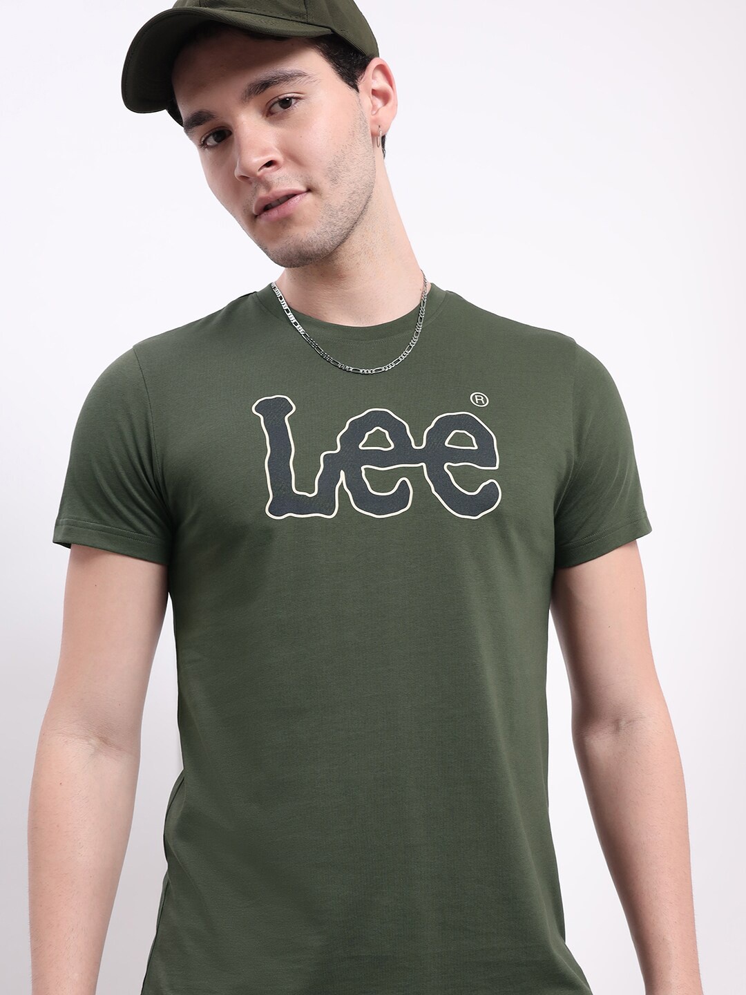 

Lee Typography Printed Pure Cotton Slim Fit T-shirt, Green