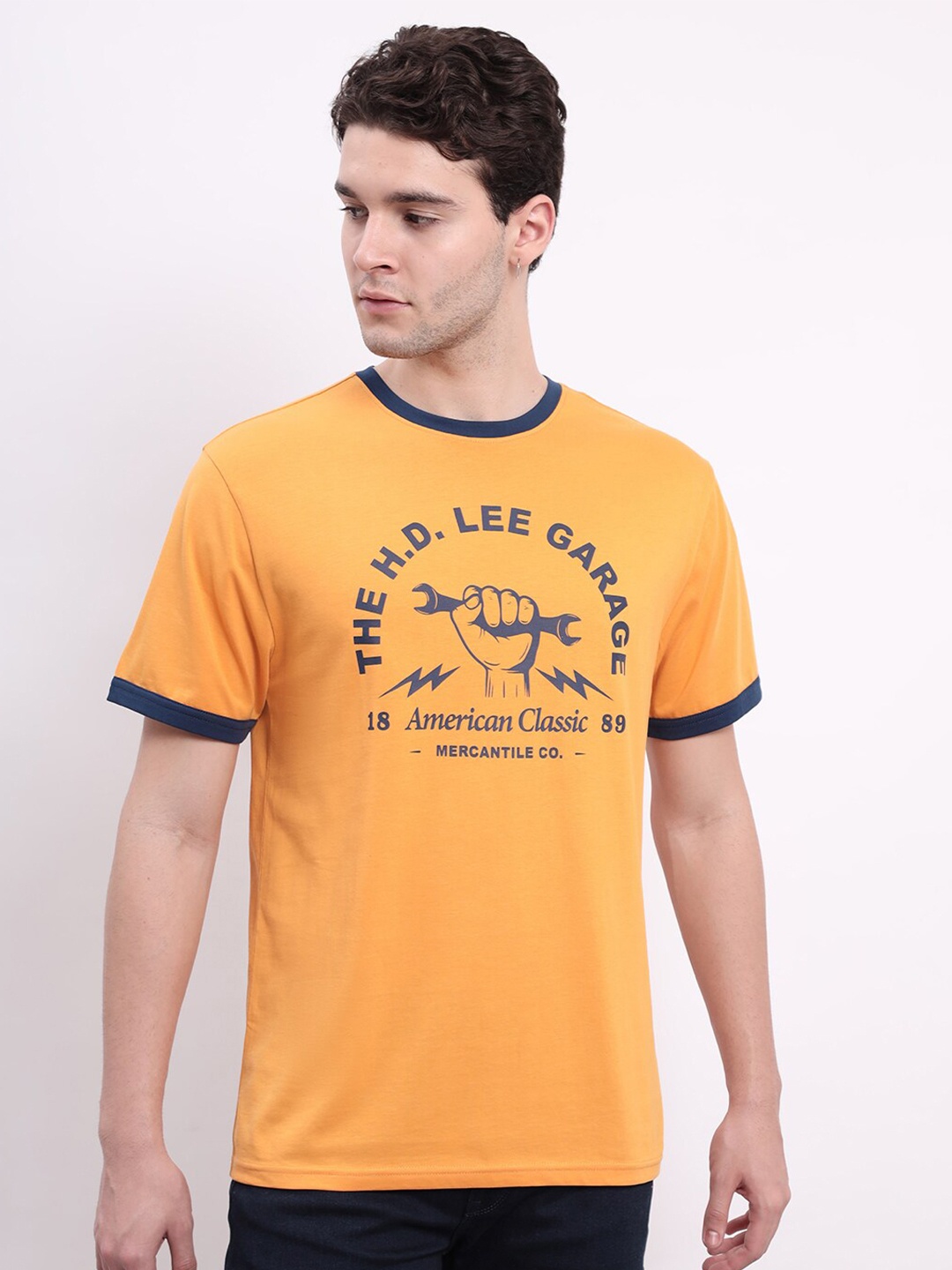 

Lee Printed Round Neck Cotton T-shirt, Orange