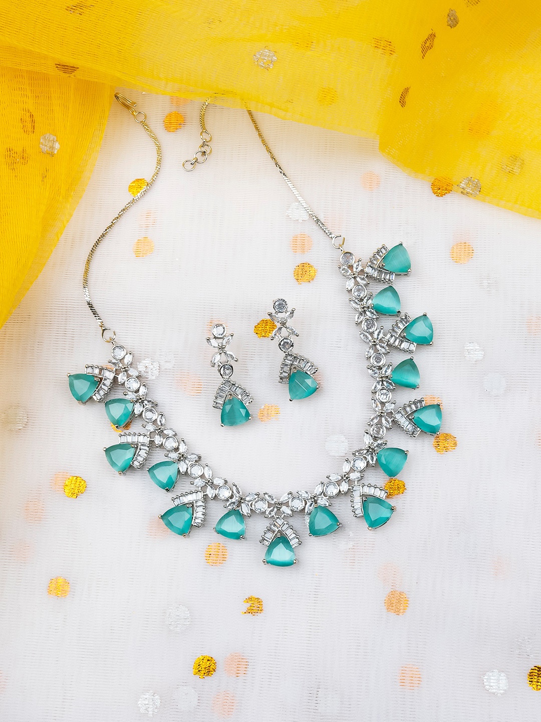 

StileAdda Silver Plated Cubic Zirconia Jewellery Set