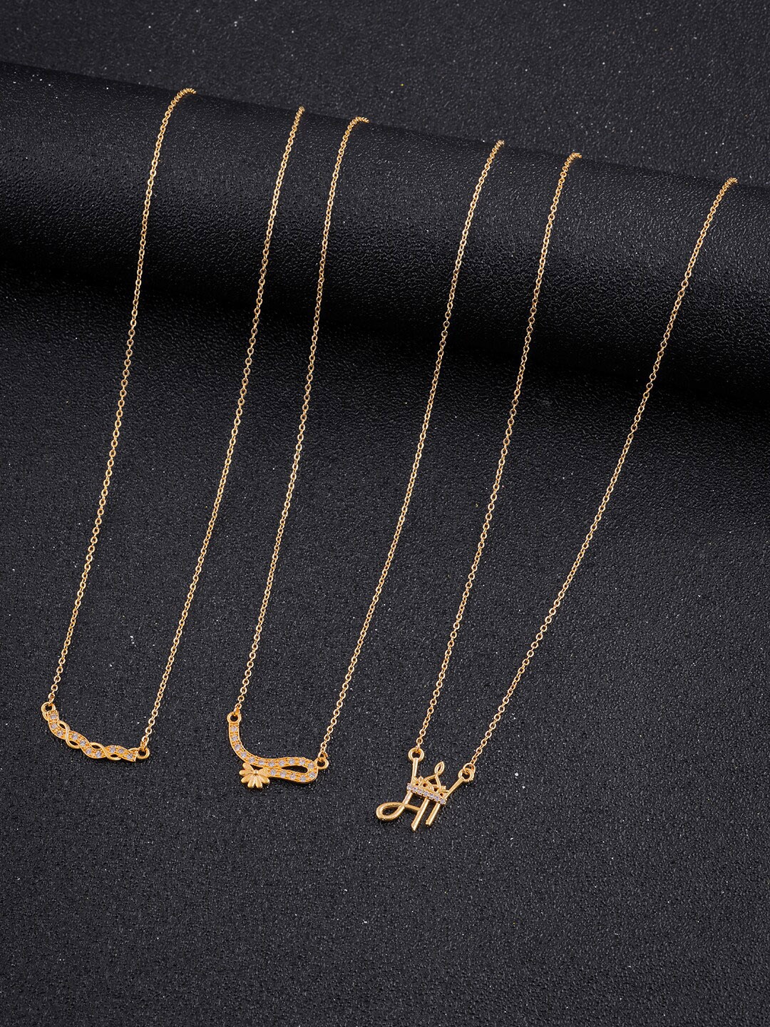 

DressBerry Set Of 3 Gold-Plated Antique Chain