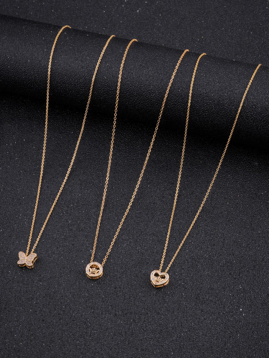 

DressBerry Set Of 3 Gold-Plated Antique Chain