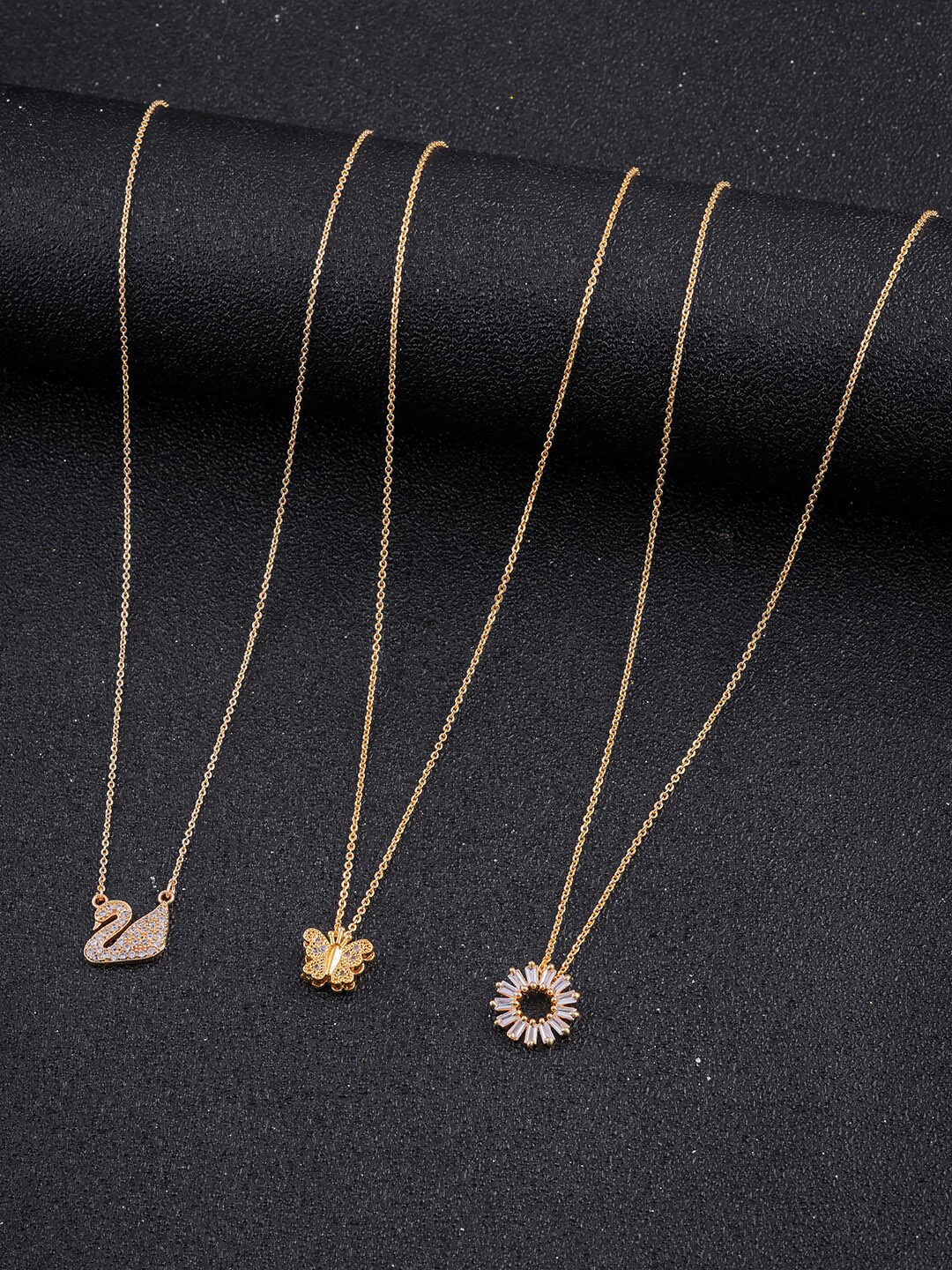 

DressBerry Set Of 3 Gold-Toned Gold-Plated Chain