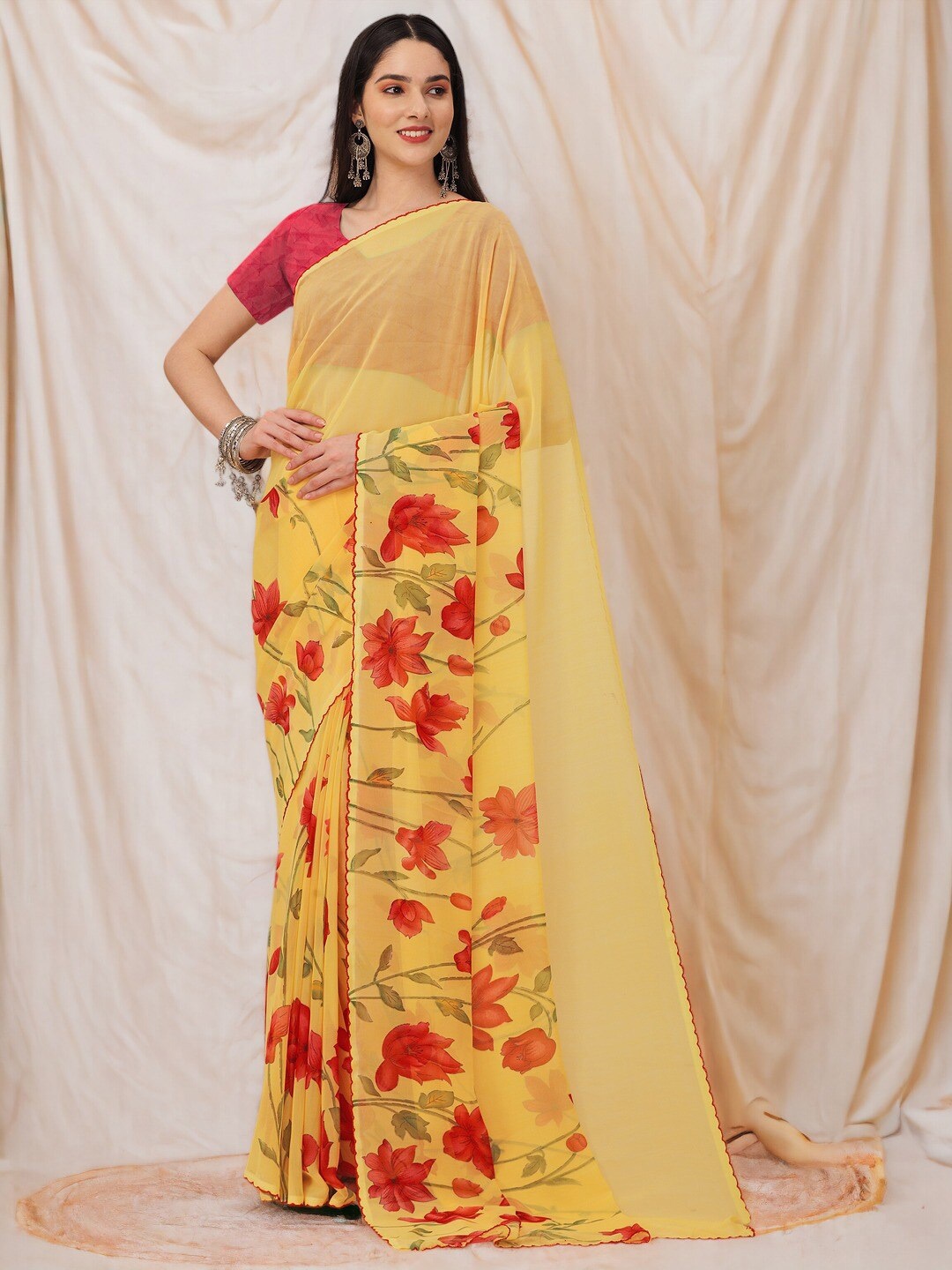 

DIVASTRI Floral Pure Georgette Designer Saree, Yellow