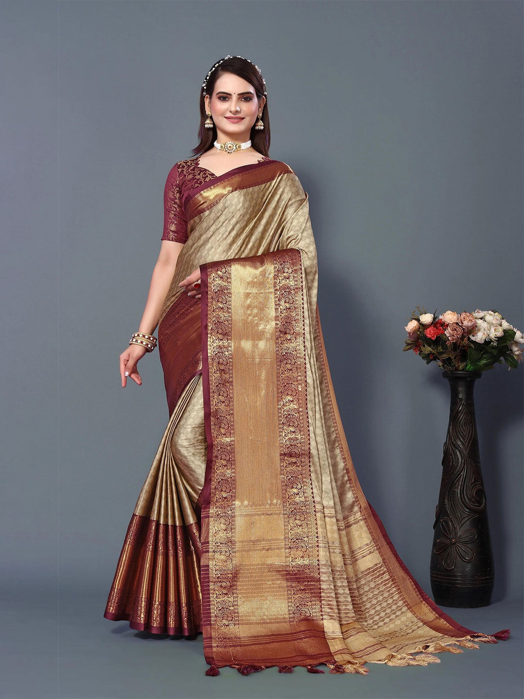 

DWINI Ethnic Motifs Woven Design Zari Silk Cotton Dharmavaram Saree, Beige