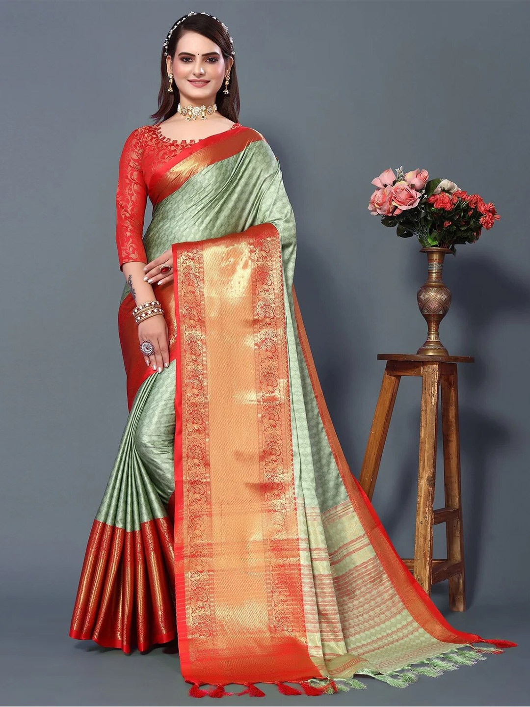 

DWINI Ethnic Motifs Woven Design Zari Silk Cotton Dharmavaram Saree, Sea green